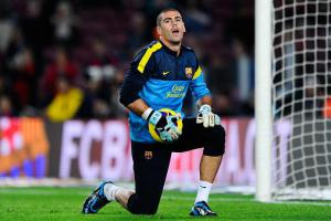 Victor Valdes Refuses to Sign New Deal